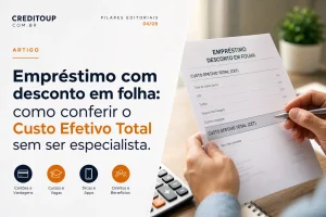 Pessoa segurando documento de empréstimo com desconto em folha e CET