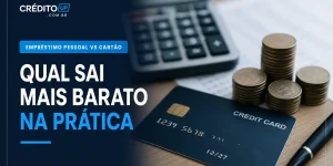 Calculadora, moedas e cartão de crédito em Crédito Up